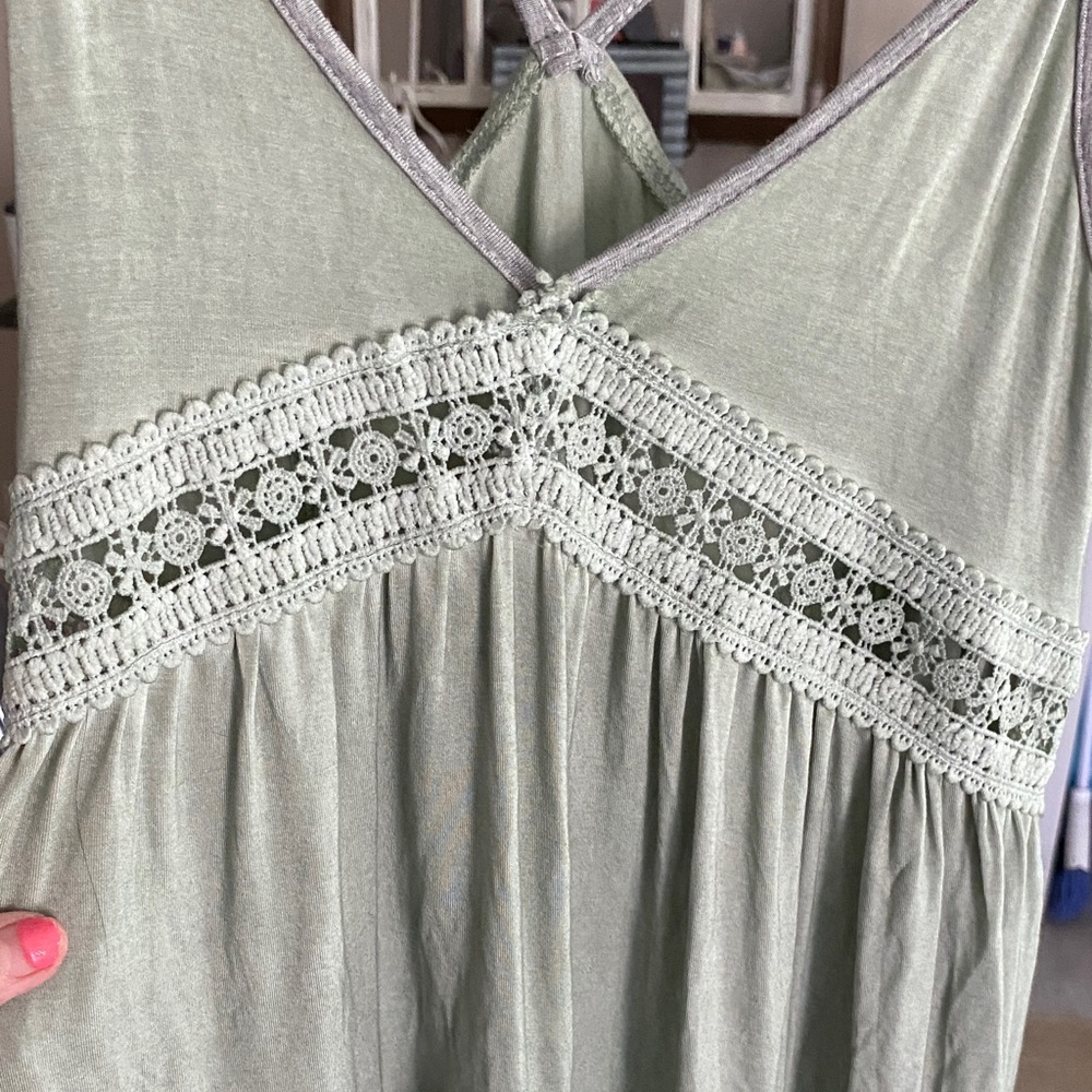POL Sage Lace Accent Dress - Picture 3 of 6